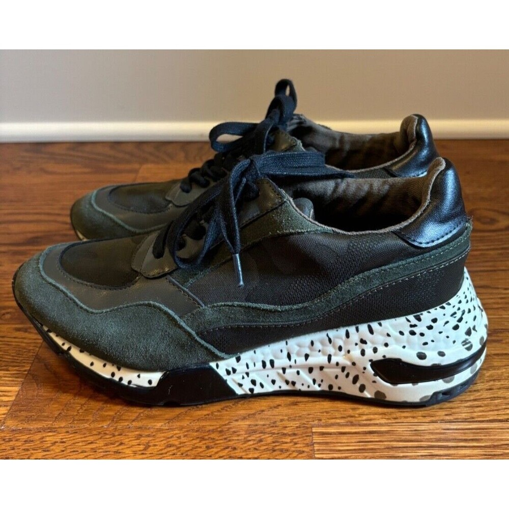 Steve Madden Women's Size 7 Bena Wedge Green Camo Sneakers - Picture 2 of 11